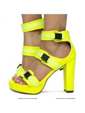Chase + Chloe Neon yellow
platform straps shoes Size 6.5
